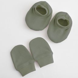 Dojčenský bavlnený set-capačky a rukavičky New Baby zelená 0-6m - Zelená