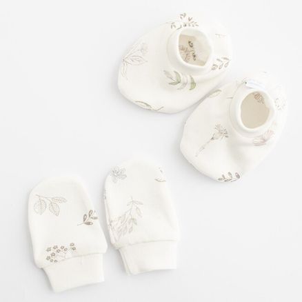 Dojčenský bavlnený set-capačky a rukavičky New Baby Zoe - Biela